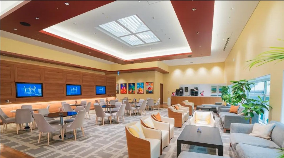 Universal Studios Japan VIP Experience Tour VIP dining lounge